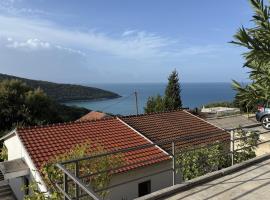 Summer house Kruce, hotel in Kruče