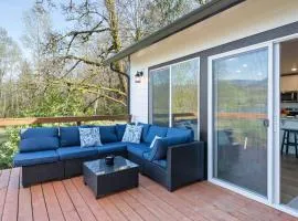 Big Lake Waterfront Retreat