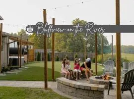 Bluffview on the River with a hot tub sauna pool table and more