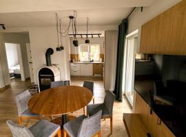 Apartamenty Brzozowe, hotel in Okoniny Nadjezierne