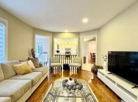 Designer 4BR Retreat, Luxe Living & Family-Friendly Fun