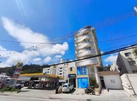 Aptos em prédio a 100 m da UFSC - EOSs