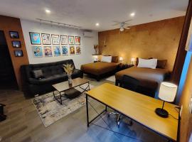 Casa Aceves & Bueno Hotel Boutique、El Saltoのホテル