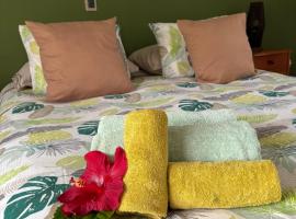 Kahina Lodge, chalé em Hanga Roa