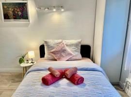 Neuf et lumineux 2min Gare - 20min Paris, Hotel in Maisons-Laffitte