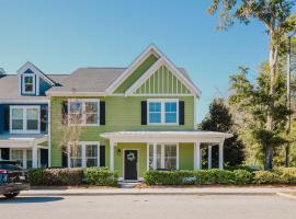 블러프턴에 위치한 호텔 Mary Margaret Cottage - Spacious 4 Bed Coastal Home, Historic Old Town Bluffton