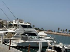 Villa La Mer Sifah, hotel in As Sīfah