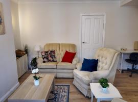 The Orchard, Superb Stay for Professionals and Families, hotel di Pelton