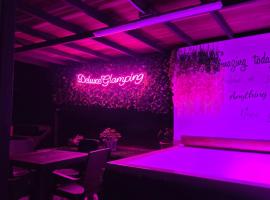 Deluxe Glamping Domo, hotel v destinaci Copacabana