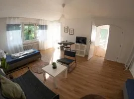 Moderne Zimmer in Steinhagen mit Balkon