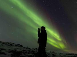 Basecamp Dramsvegen Aurora Viewpoint, hotel in Tromsø