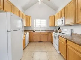 King Beds Full Kitchen Peaceful 2BR Casita Re
