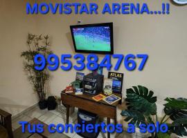 MOVISTAR ARENA a 2 cuadras，位于圣地亚哥的酒店