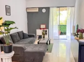 Varkiza Beach Entire Apartment