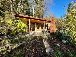 Wohlf&uuml;hloase im Kanton Z&uuml;rich, cabana o cottage a Hombrechtikon