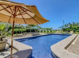 Casa Cres, Beachfront, Private Pools, Tennis and AC!