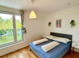 Modern Spacious Apartment with Free Parking, hotel in Gerasdorf bei Wien