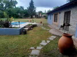 Rincón de Nina, hotel u gradu Tanti