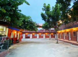 Panngernpanthong inn resort, hotel in Ban Nong Chaeng