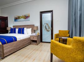 Doxa Court, hotel em Bolgatanga