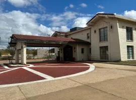 Baymont by Wyndham Nacogdoches Near University