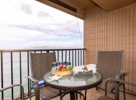 Kaleialoha 409 · KA 409 OceanFront 1BD Condo w Ocean Views Pool, khách sạn ở Kahana