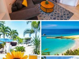 Casa Verde Hotel - Steps to the Beach, Pool, Restaurant & Bar, Hotel in Rincon
