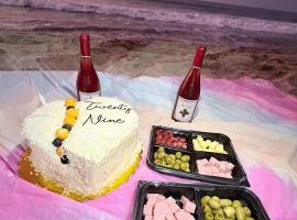 Casa Greemat 2Habs con AC, piscina a pasos de la playa，位于索里托斯的酒店