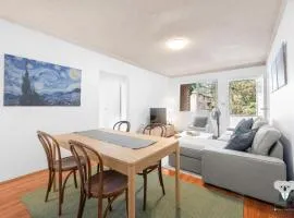 KozyGuru | Westmead | 2Bed Unit + Free Parking