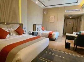 Xi'an Fengcheng Jinzuo Hotel