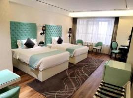 Xana Lite Korla Shihua Avenue Longquehe, hotel in Korla