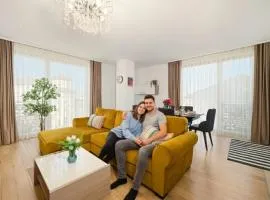 Central Accommodation in Monarh Tower by Open House apartments