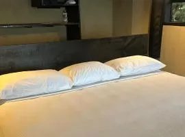 Casa China Guesthouse & Hostal