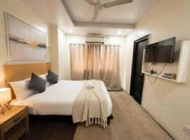 Hotel Heaven Luxes Opp Miraj Cinemas, B&B em Hyderabad