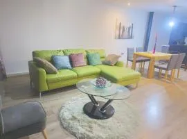 Sampaul Bradford Apartment