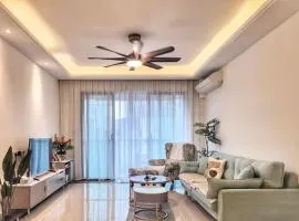 R&F Princess Cove 3BR Boutique JB Central CIQ