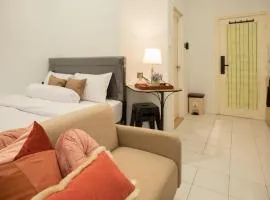 Comfort Loft Style Studio at Central District 3A!