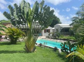 Eden Paradise, Anse à la Barque, hotell i Saint-François