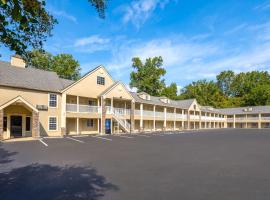 Days Inn by Wyndham Canton, hotel em Canton