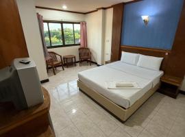 SafeHavenHotel, hotel 