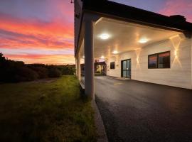 Harbour View Apartment, hotel in Porirua