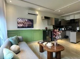 Zameen aurum Luxury Apartment Gulberg 3 Mirhaa homes-3