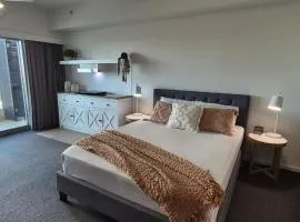 ツ Home Away From Home ツ