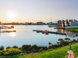 Port Owen Marina by First Private Stays, hotel v destinaci Velddrif