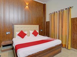 Hotel O CZ Inn, hotel v destinaci Lakhnaú