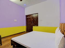 Hotel O New Paradise Guest House, hotel in Nihtaur