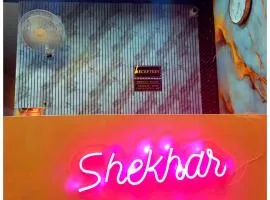 HoTel Sekhar-Palace-Near VaraNasi JunctioN WitH InterNet FacilitY