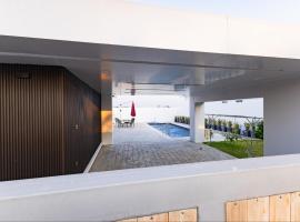 다오 풀빌라, villa in Ban Nong-Heo