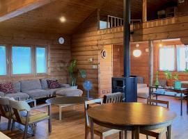 海を眺めるログハウス カマカーマAwaji, place to stay in Awaji