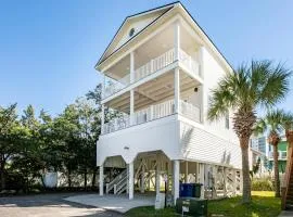 Spacious 3BR Getaway with BBQ close to Beach